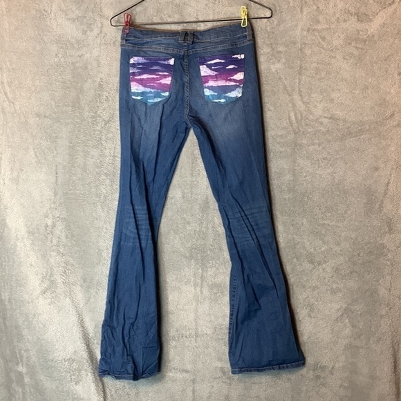 Soho Custom Painted Jeans - Picture 4 of 7